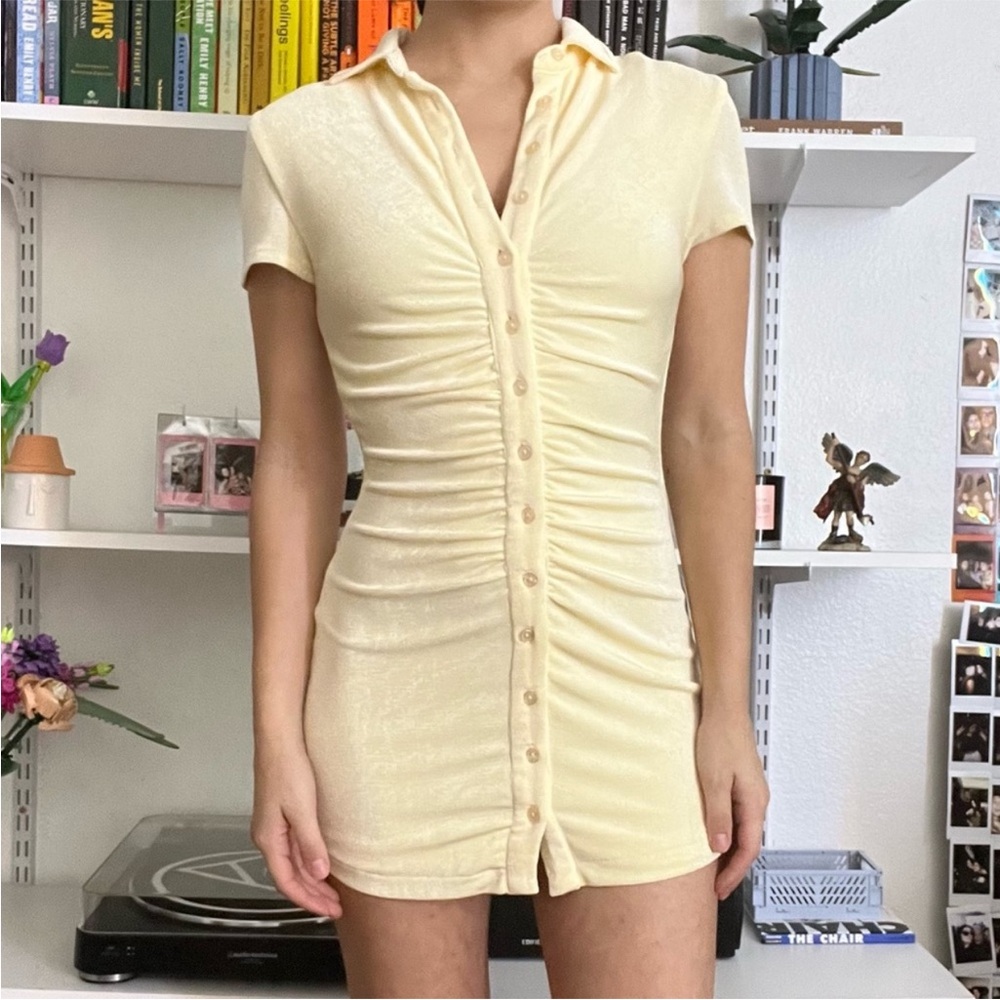With Jean Alexa Rouched Yellow Mini Buttercream Dress Small
